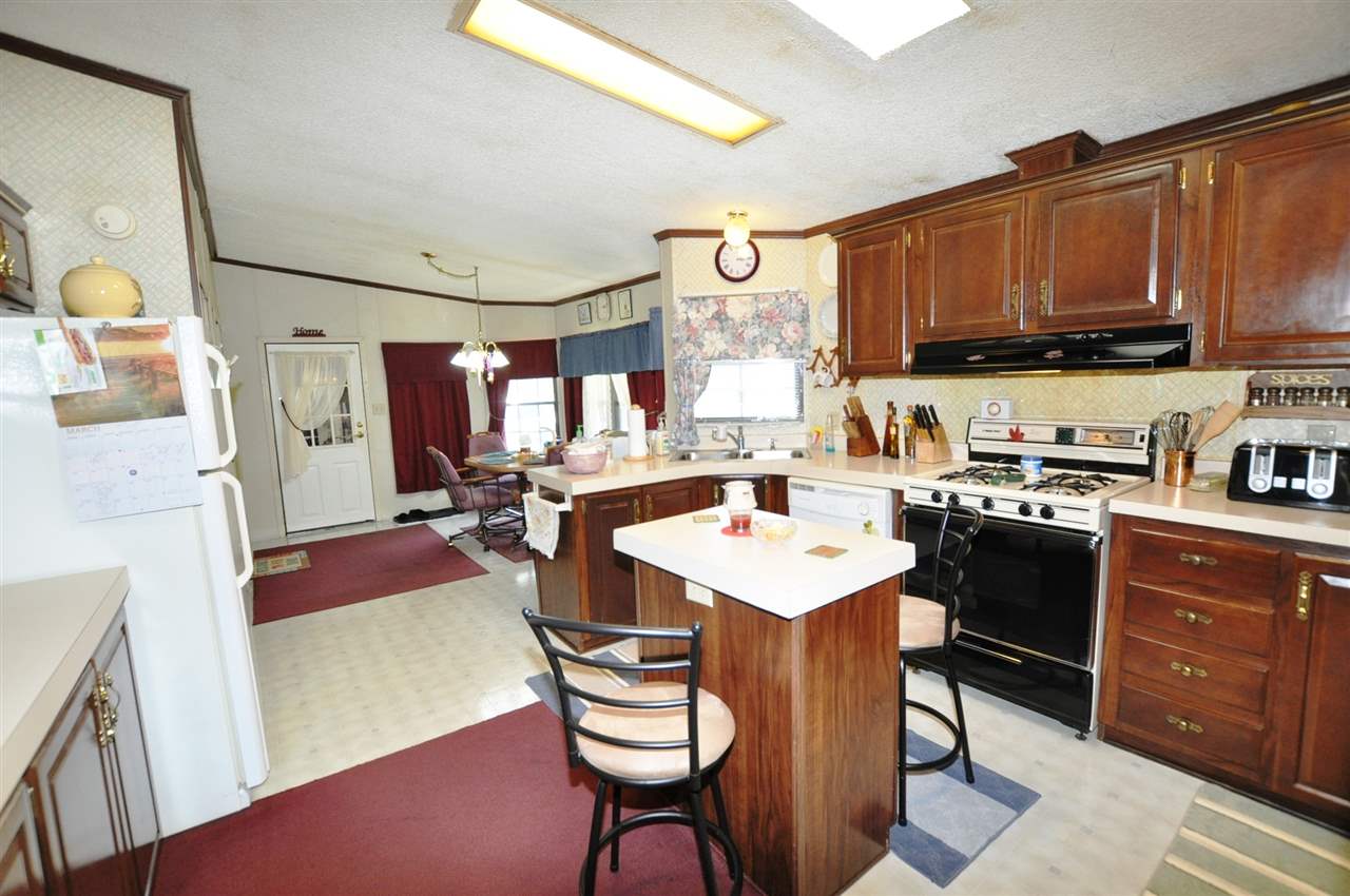 913 South Townline Road Lagrange, IN 46761 - Photo 9 of 25 Gallery Image 9