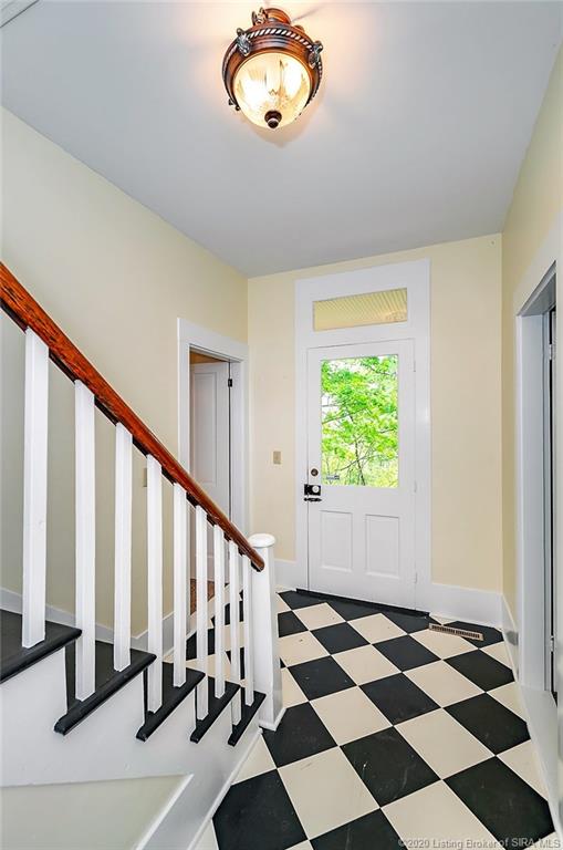1680 Valley View Road Southwest Corydon, IN 47112 - Photo 13 of 35 Gallery Image 13
