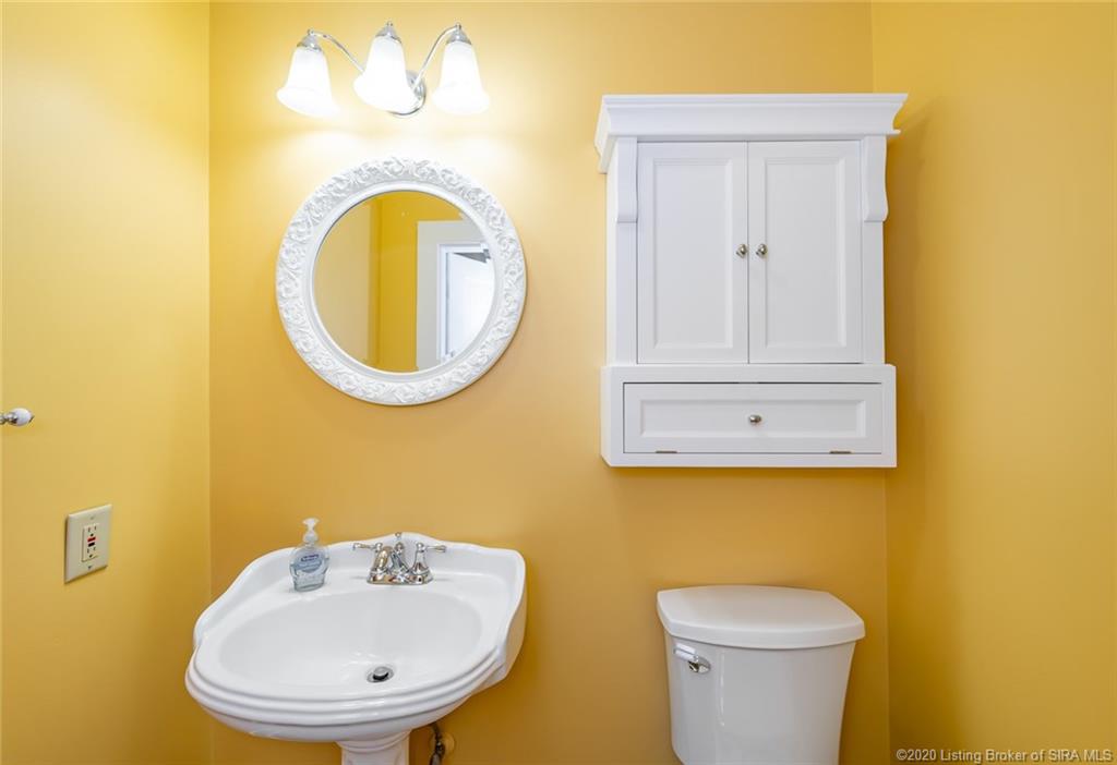 1680 Valley View Road Southwest Corydon, IN 47112 - Photo 27 of 35 Gallery Image 27