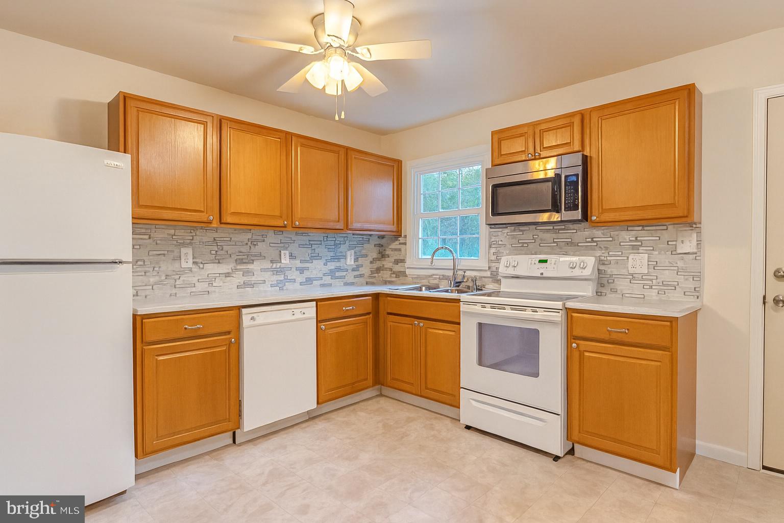 85 Mason Road Prince Frederick, MD 20678 - Photo 4 of 10 Kitchen