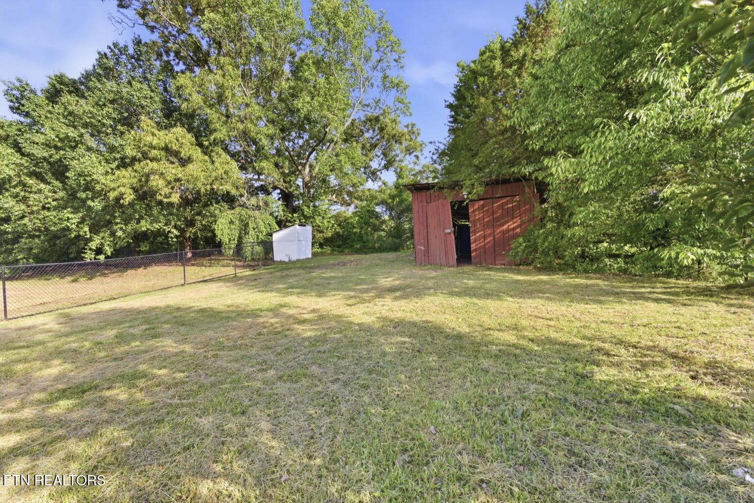 1024 Reagan Valley Road Tellico Plains, TN 37385 - Photo 41 of 42 wj26051540