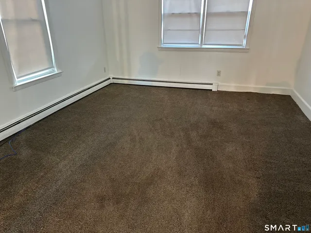 $1,900 | 704 Highland Avenue, Unit 1, Waterbury, CT 06708