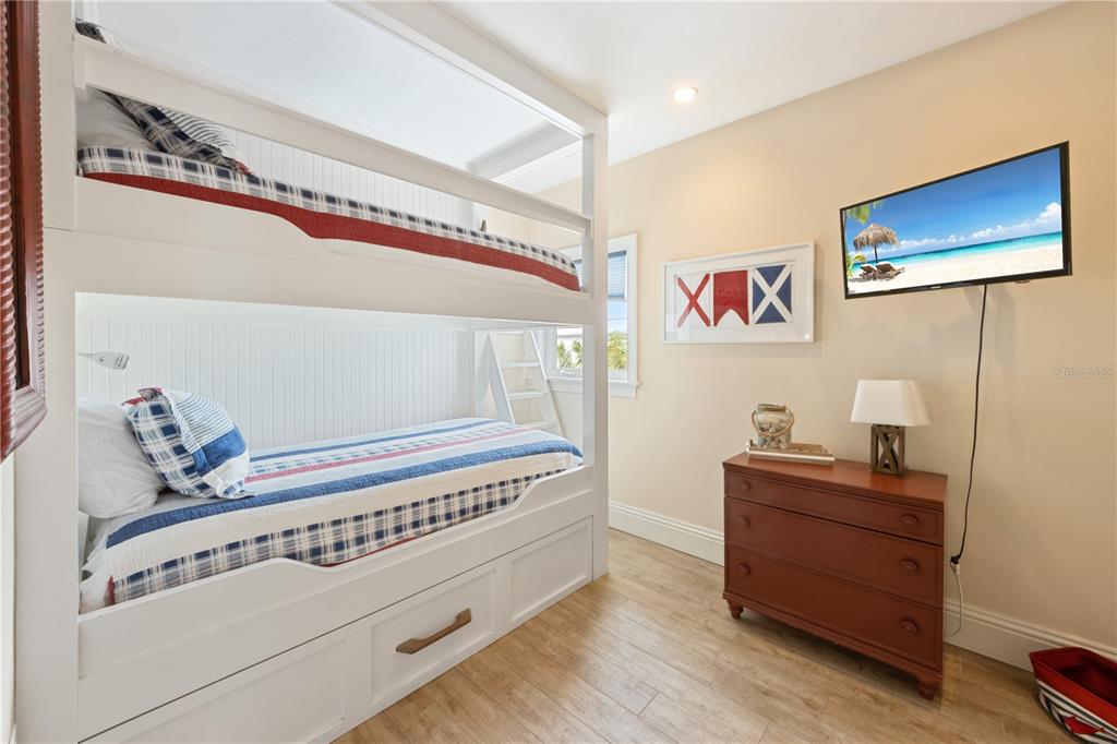 753 Jacaranda Road Anna Maria, FL 34216 - Photo 29 of 55 Gallery Image 29