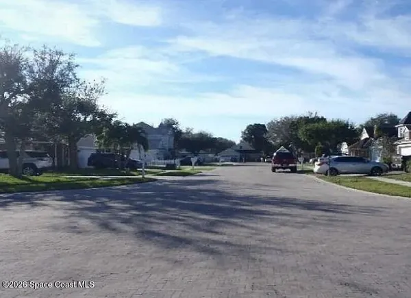 $5,000 | 129 Country Club Way, Royal Palm Beach, FL 33411