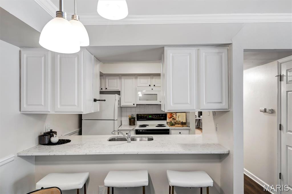 425 South Geyer Road, Unit H St. Louis, MO 63122 - Photo 6 of 18 Gallery Image 6