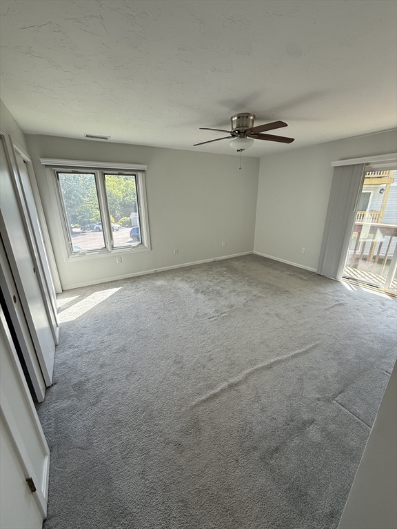 330 Sunderland Road, Unit 39 Worcester, MA 01604 - Photo 11 of 15