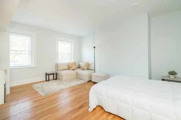 $2,600 | 1620 Beacon Street, Unit 3, Brookline, MA 02446