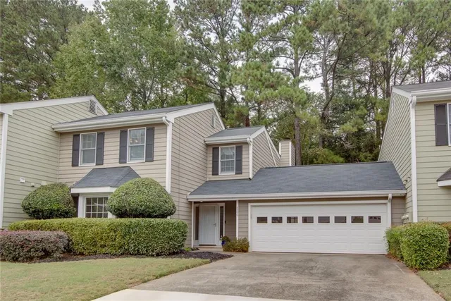 $425,000 | 4590 Village Oaks Circle, Dunwoody, GA 30338