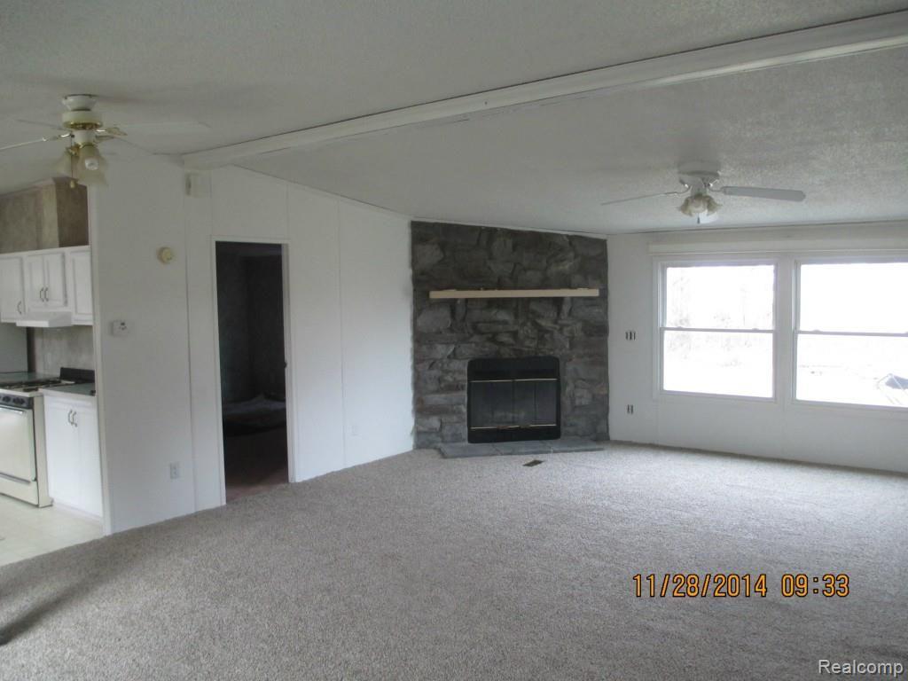 10771 East Burt Road Birch Run, MI 48415 - Photo 12 of 15 2014-11-28 008.jpg
