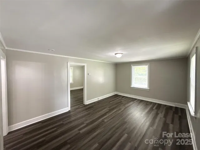 $915 | 121 Patrick Street, Unit 1/2, Gastonia, NC 28054