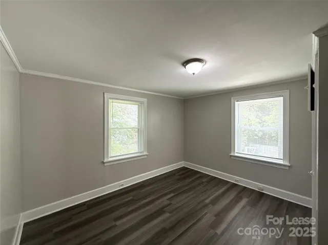 $915 | 121 Patrick Street, Unit 1/2, Gastonia, NC 28054