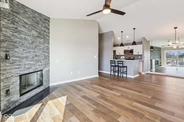 $279,900 | 12515 Timber Creek Drive, Unit 11, Carmel, IN 46032