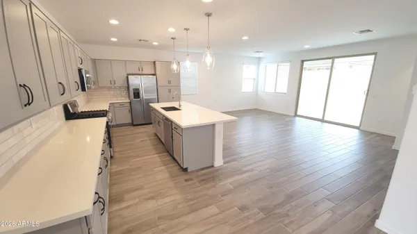 $2,299 | 14818 West Gray Fox Trail, Surprise, AZ 85387