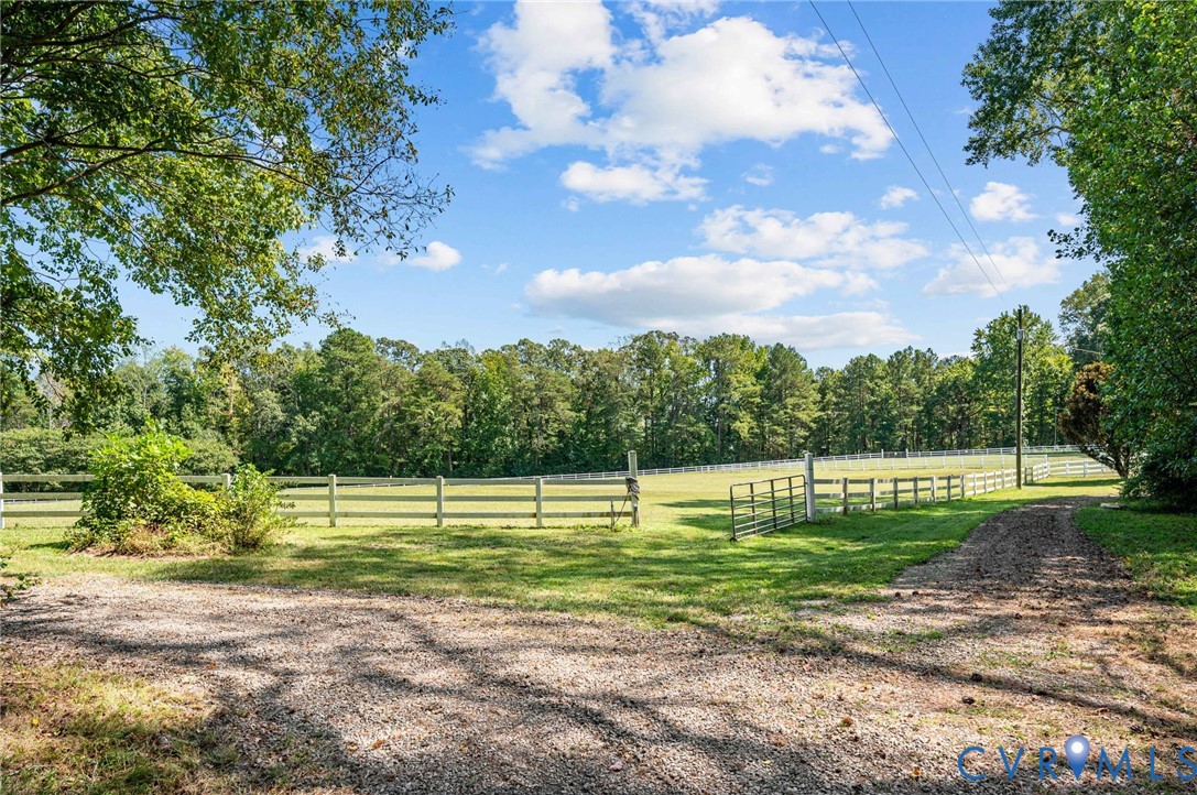 1801 Georgetown Road Heathsville, VA 22473 - Photo 15 of 83 Expansive property featuring a gravel driveway, lu