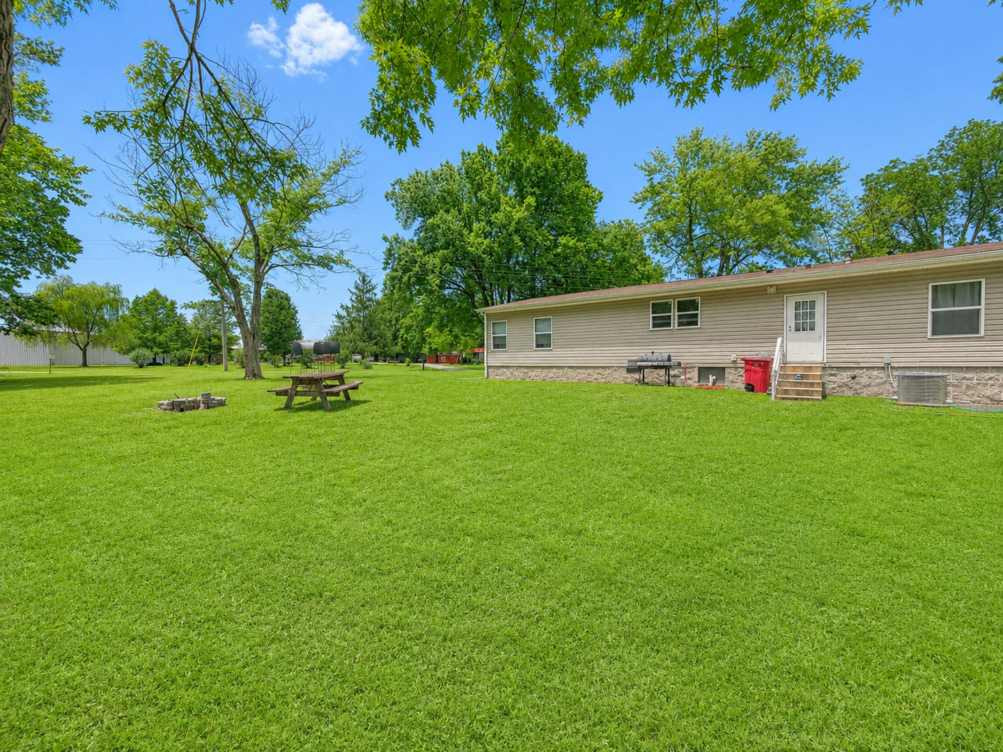 1290 Mt Sterling Road Brookport, IL 62910 - Photo 5 of 37