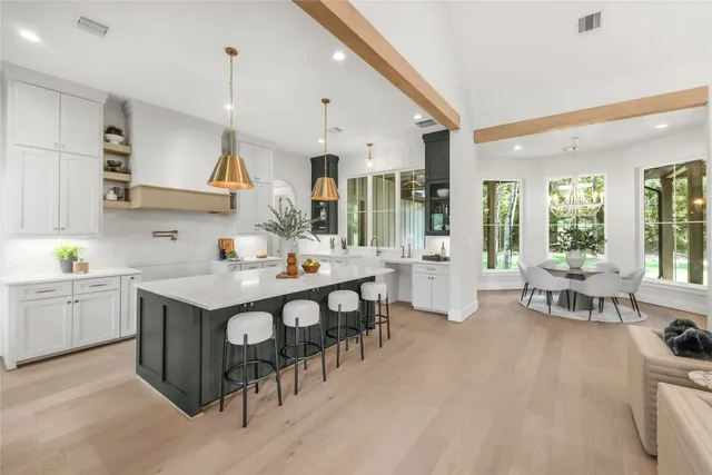 $1,099,000 | 10170 Hidden Trail, Chappell Hill, TX 77426