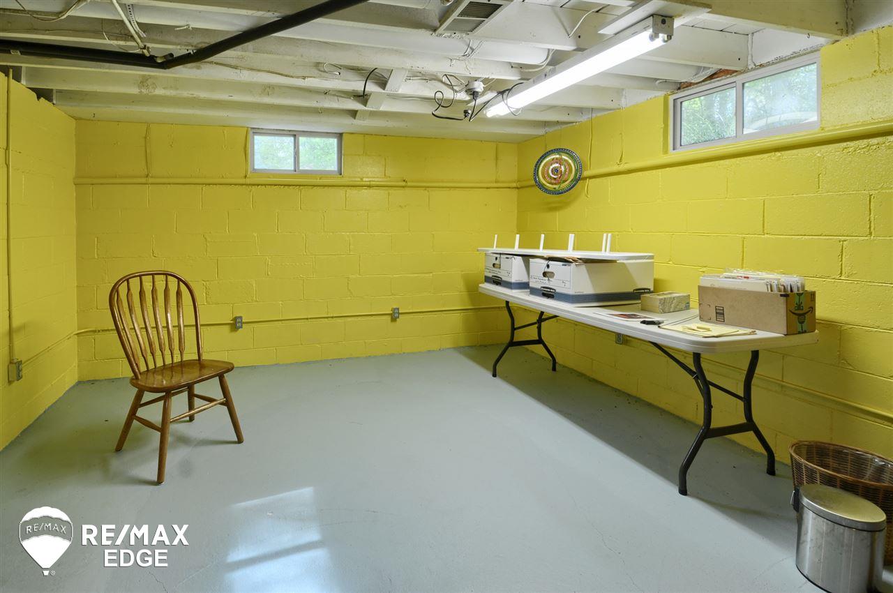4146 East Coldwater Road Flint, MI 48506 - Photo 16 of 24
