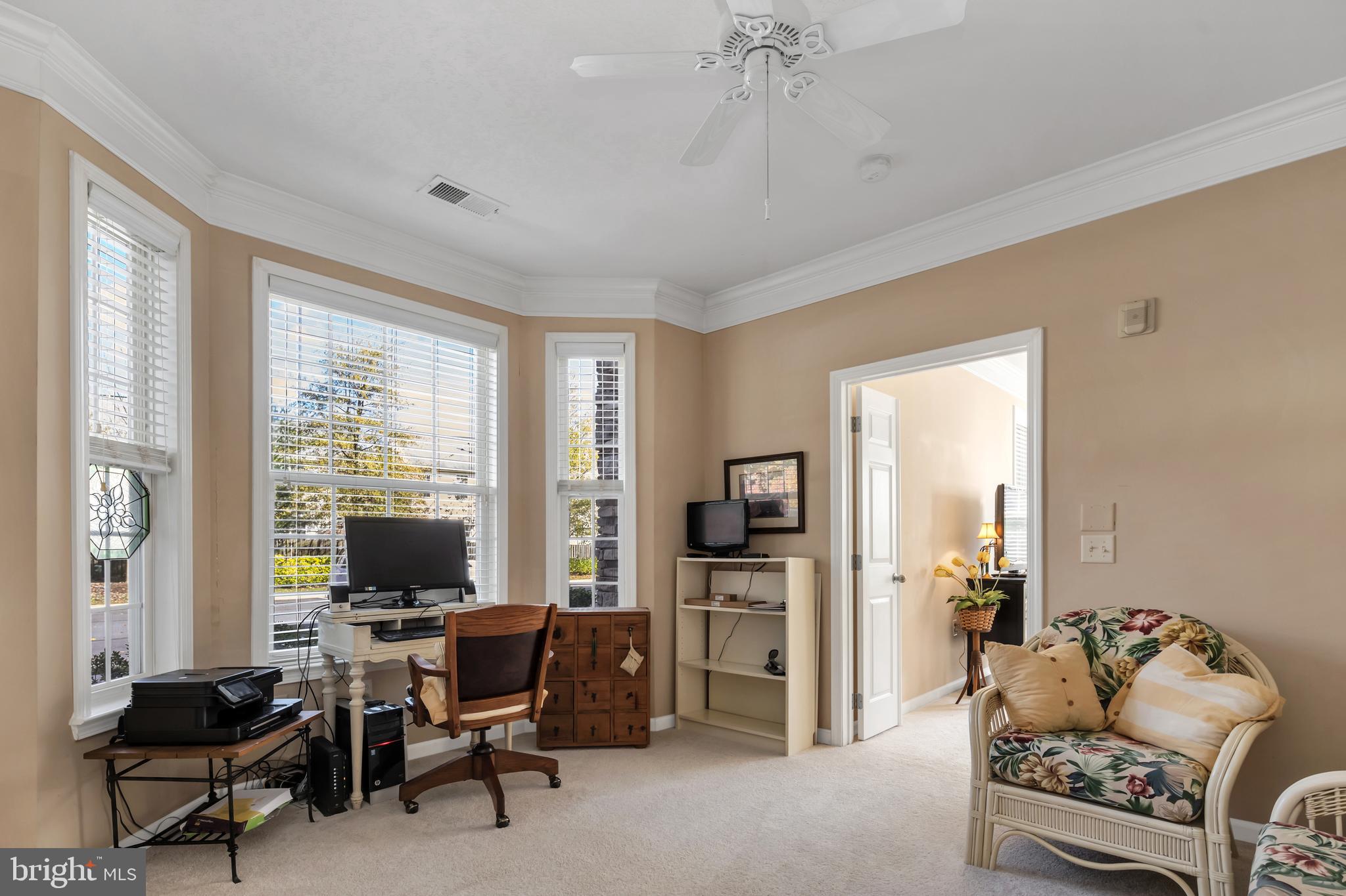 501 Sunset View Terrace Southeast, Unit 101 Leesburg, VA 20175 - Photo 13 of 31