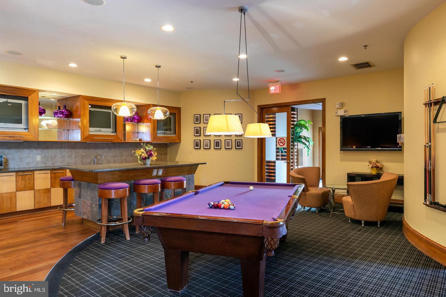 501 Sunset View Terrace Southeast, Unit 101 Leesburg, VA 20175 - Photo 29 of 31 Game room