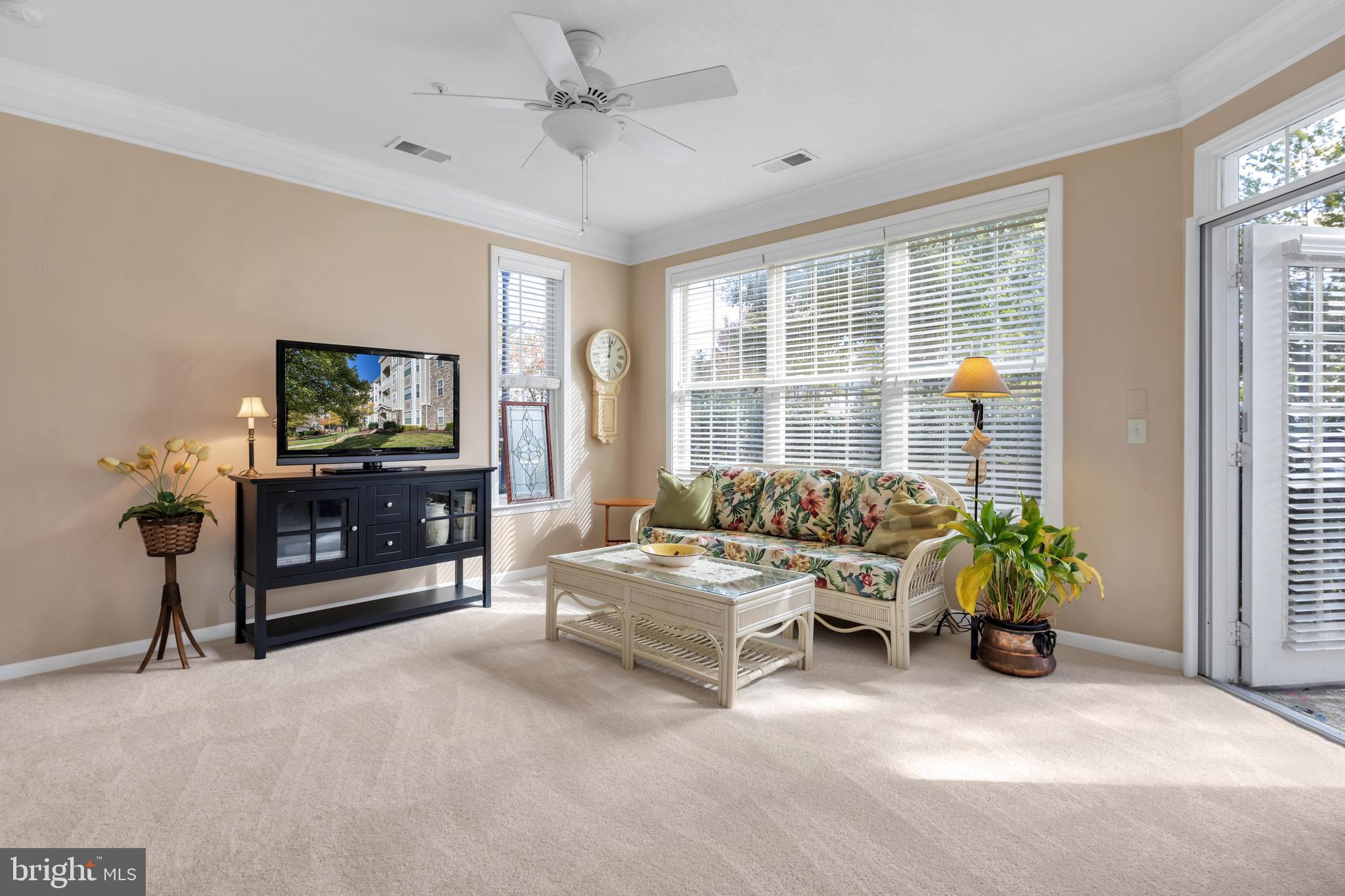 501 Sunset View Terrace Southeast, Unit 101 Leesburg, VA 20175 - Photo 7 of 31