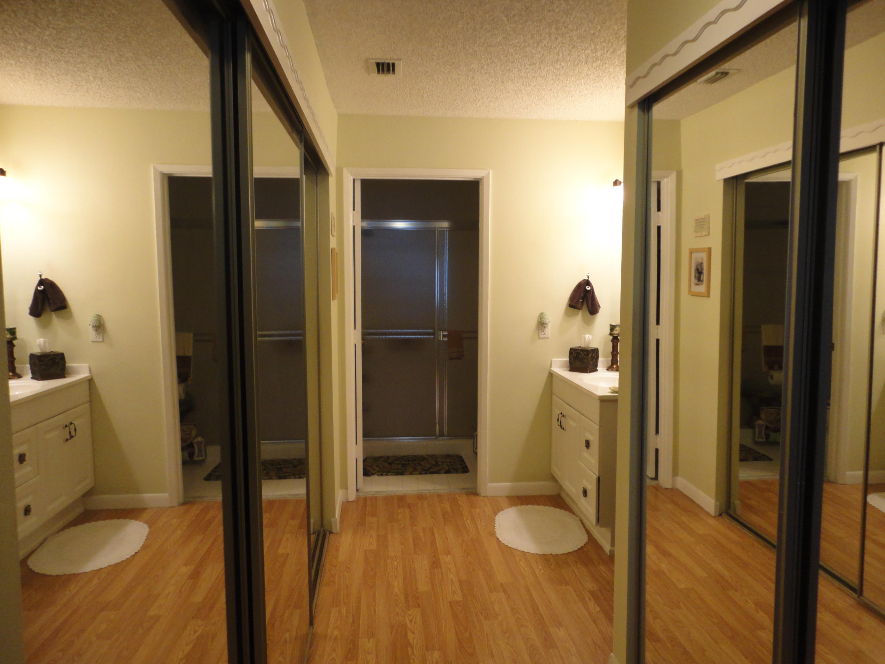 8133 Springtree Road, Unit C Boca Raton, FL 33496 - Photo 18 of 35 Master Bathroom