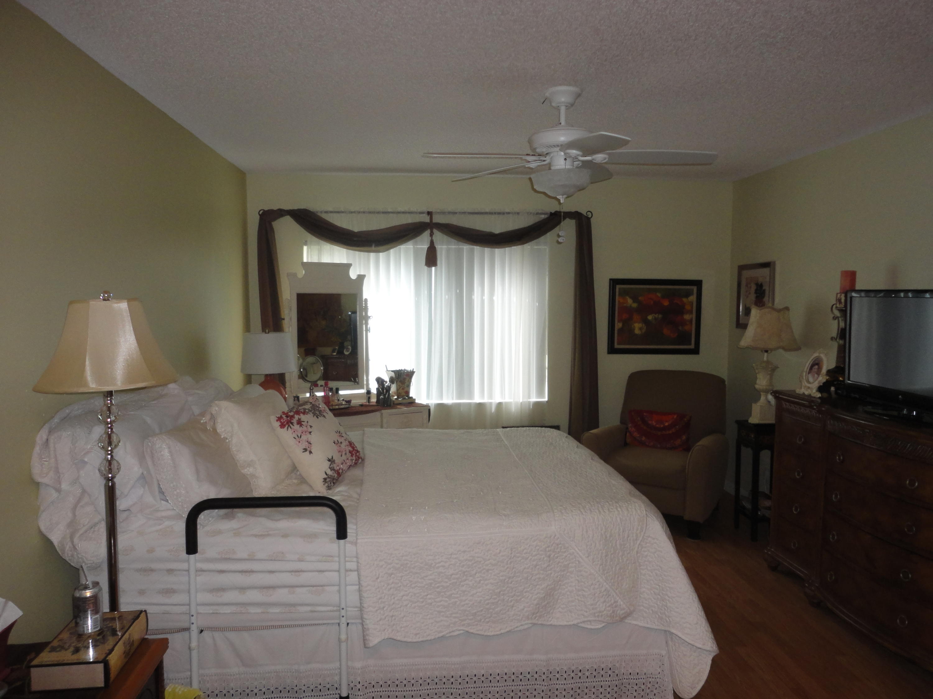 8133 Springtree Road, Unit C Boca Raton, FL 33496 - Photo 21 of 35 Master Bedroom