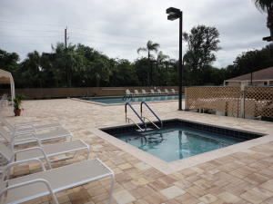 8133 Springtree Road, Unit C Boca Raton, FL 33496 - Photo 32 of 35 Spa