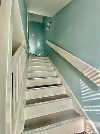a view of entryway