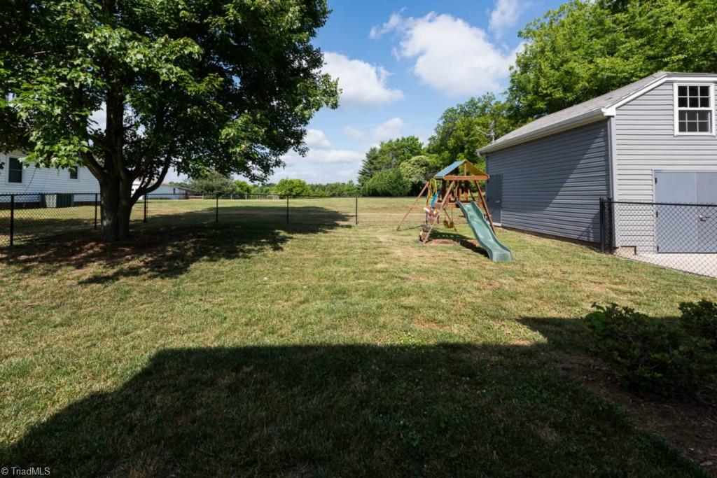1811 Farmington Road Mocksville, NC 27028 - Photo 26 of 30 Gallery Image 26