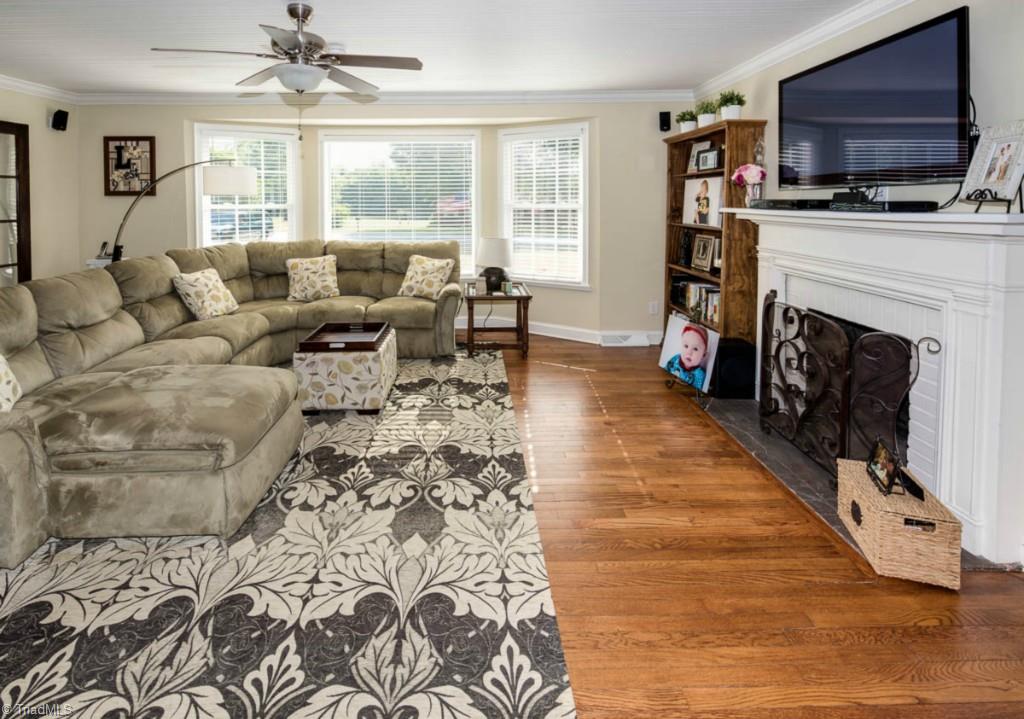 1811 Farmington Road Mocksville, NC 27028 - Photo 7 of 30 Gallery Image 7