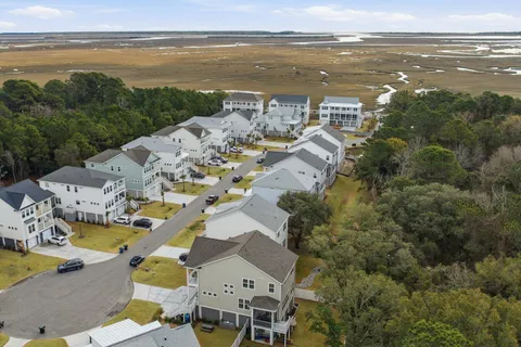 $1,200,000 | 1081 Capersview Court, Awendaw, SC 29429