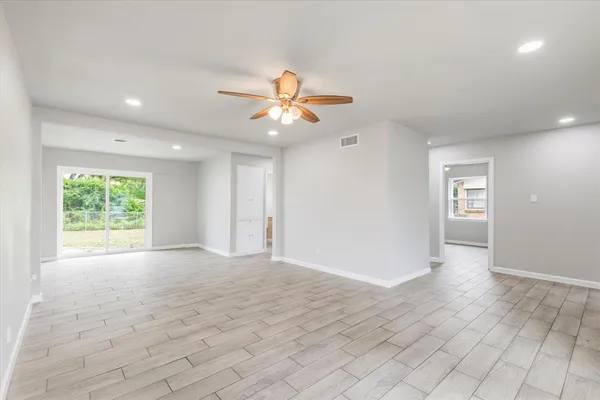 $365,000 | 13634 Pyramid Drive, Farmers Branch, TX 75234