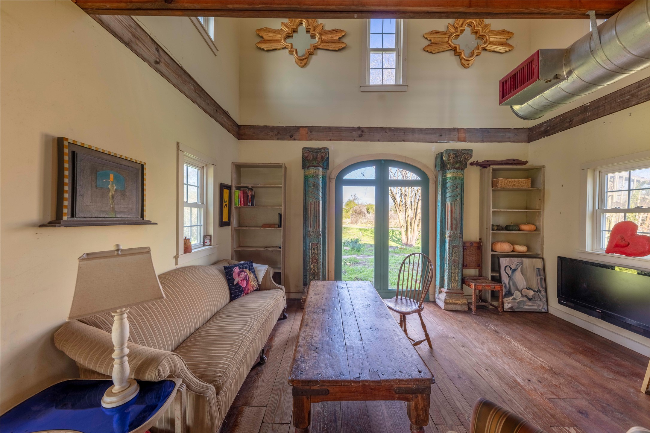 38241 Wiggins Road Hempstead, TX 77445 - Photo 20 of 48 a living room with furniture and wooden floor