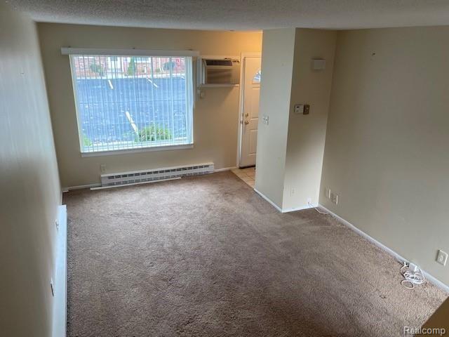 27784 Reo Road, Unit 6 Grosse Ile, MI 48138 - Photo 4 of 38