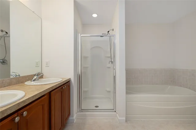 $425,000 | 12 Silver Pines Boulevard, Unit 12, North Smithfield, RI 02876