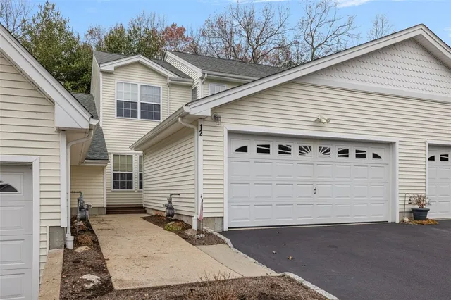 $425,000 | 12 Silver Pines Boulevard, Unit 12, North Smithfield, RI 02876
