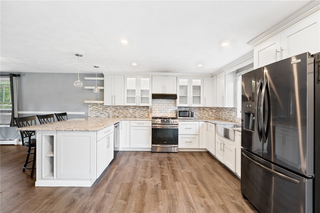 75 Finn Road Burrillville, RI 02859 - Photo 2 of 18
