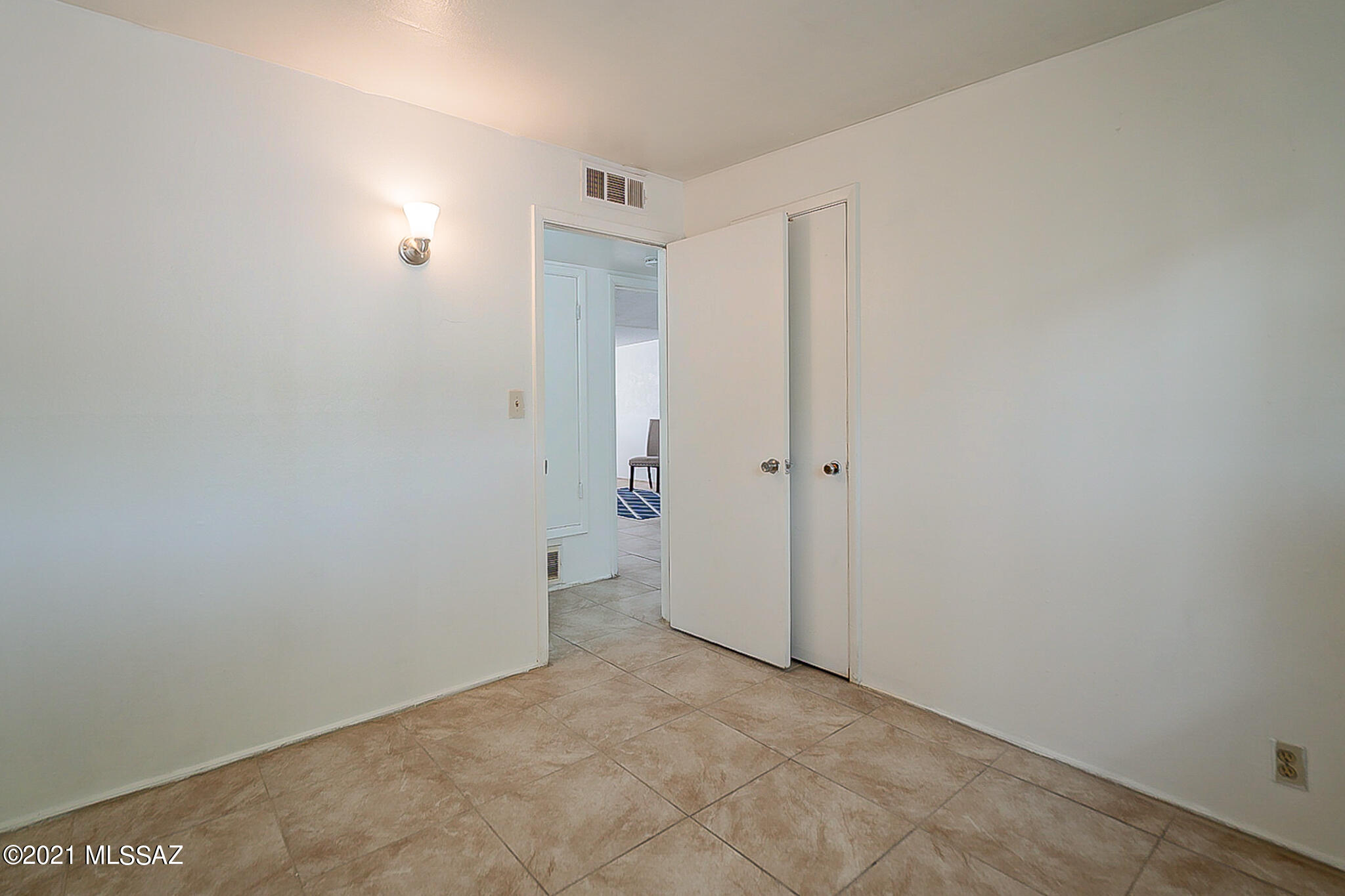 1307 West Kleindale Road Tucson, AZ 85705 - Photo 18 of 22