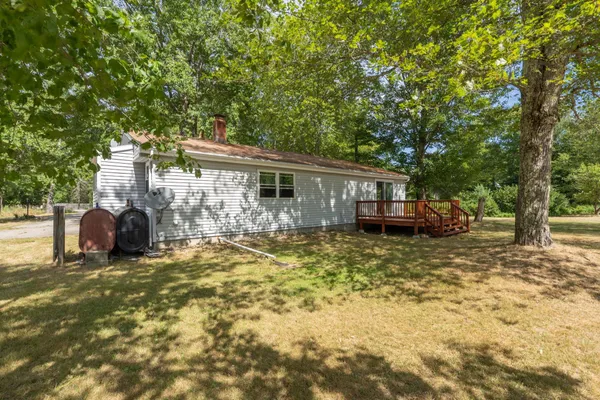 $460,000 | 395 Greenhill Road, Barrington, NH 03825