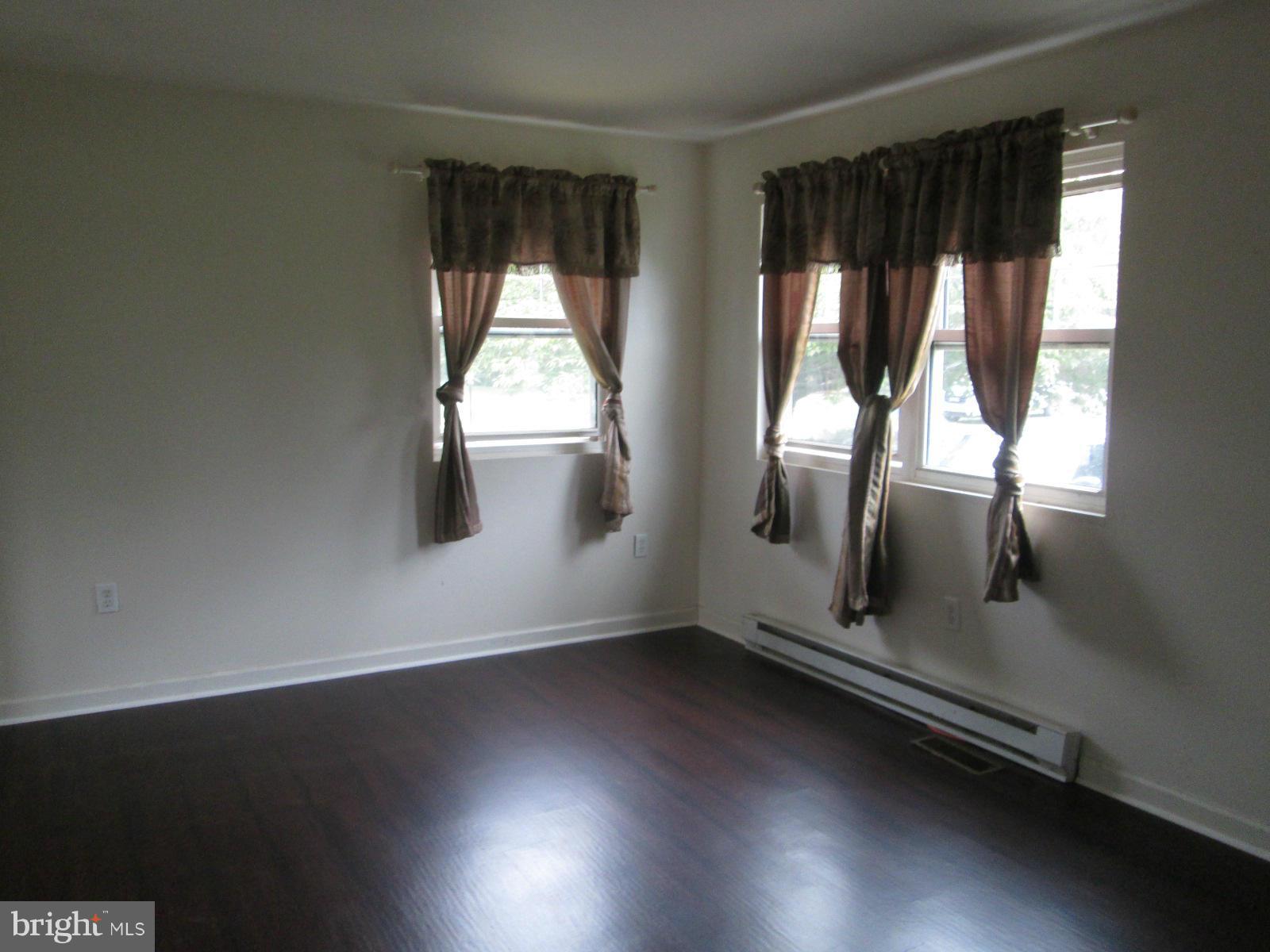 260 Sycamore Road Elkton, MD 21921 - Photo 2 of 11 Interior (General)