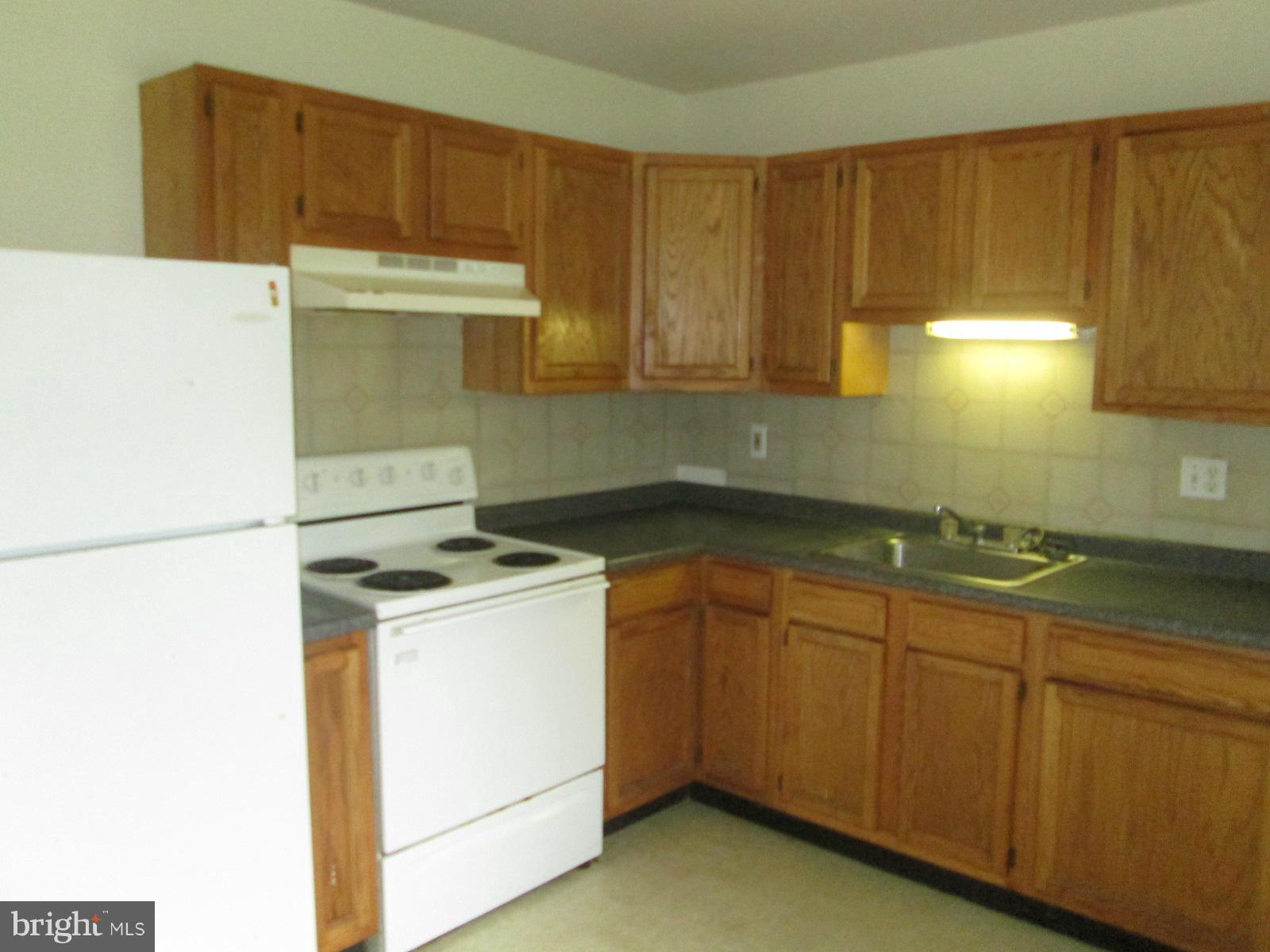 260 Sycamore Road Elkton, MD 21921 - Photo 3 of 11 Kitchen