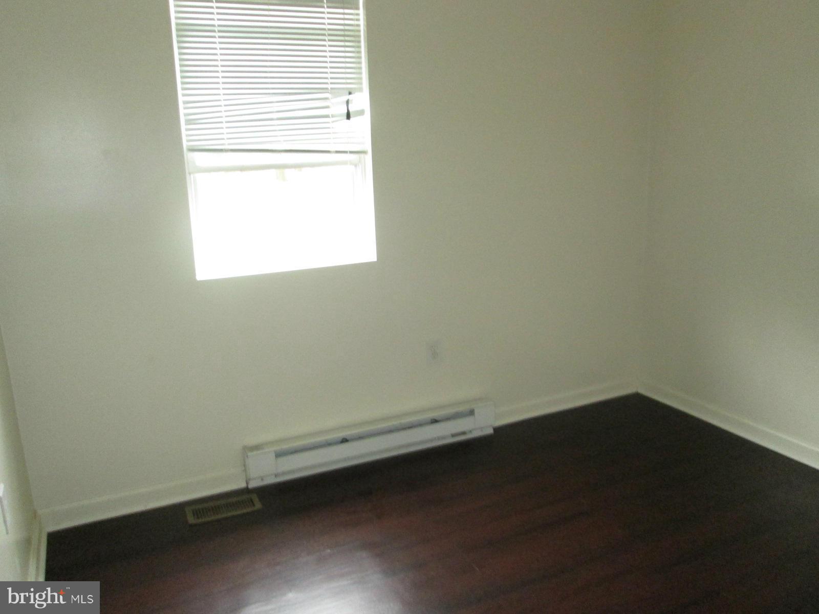 260 Sycamore Road Elkton, MD 21921 - Photo 4 of 11 Interior (General)