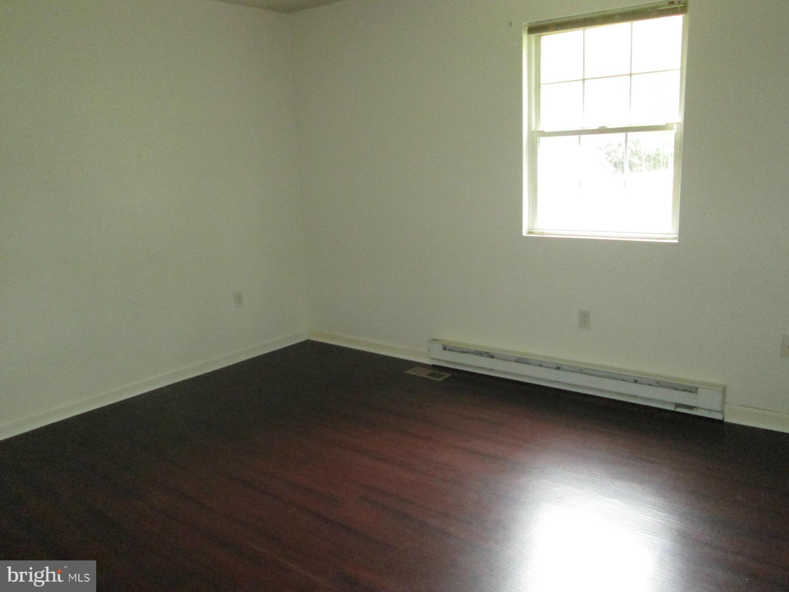 260 Sycamore Road Elkton, MD 21921 - Photo 7 of 11 Interior (General)