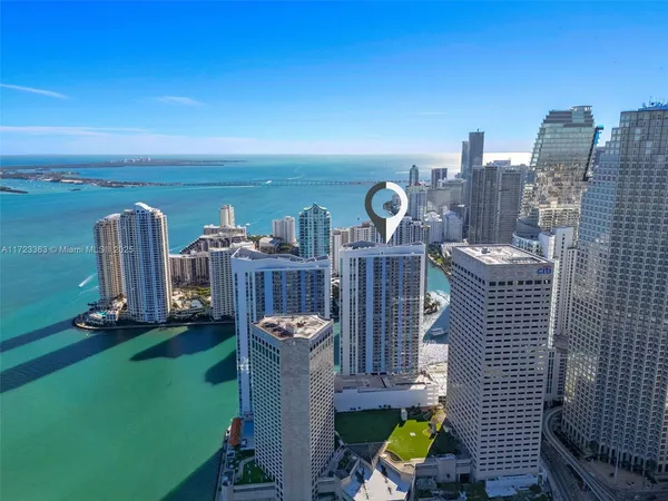 $905,000 | 325 South Biscayne Boulevard, Unit 3726, Miami, FL 33131