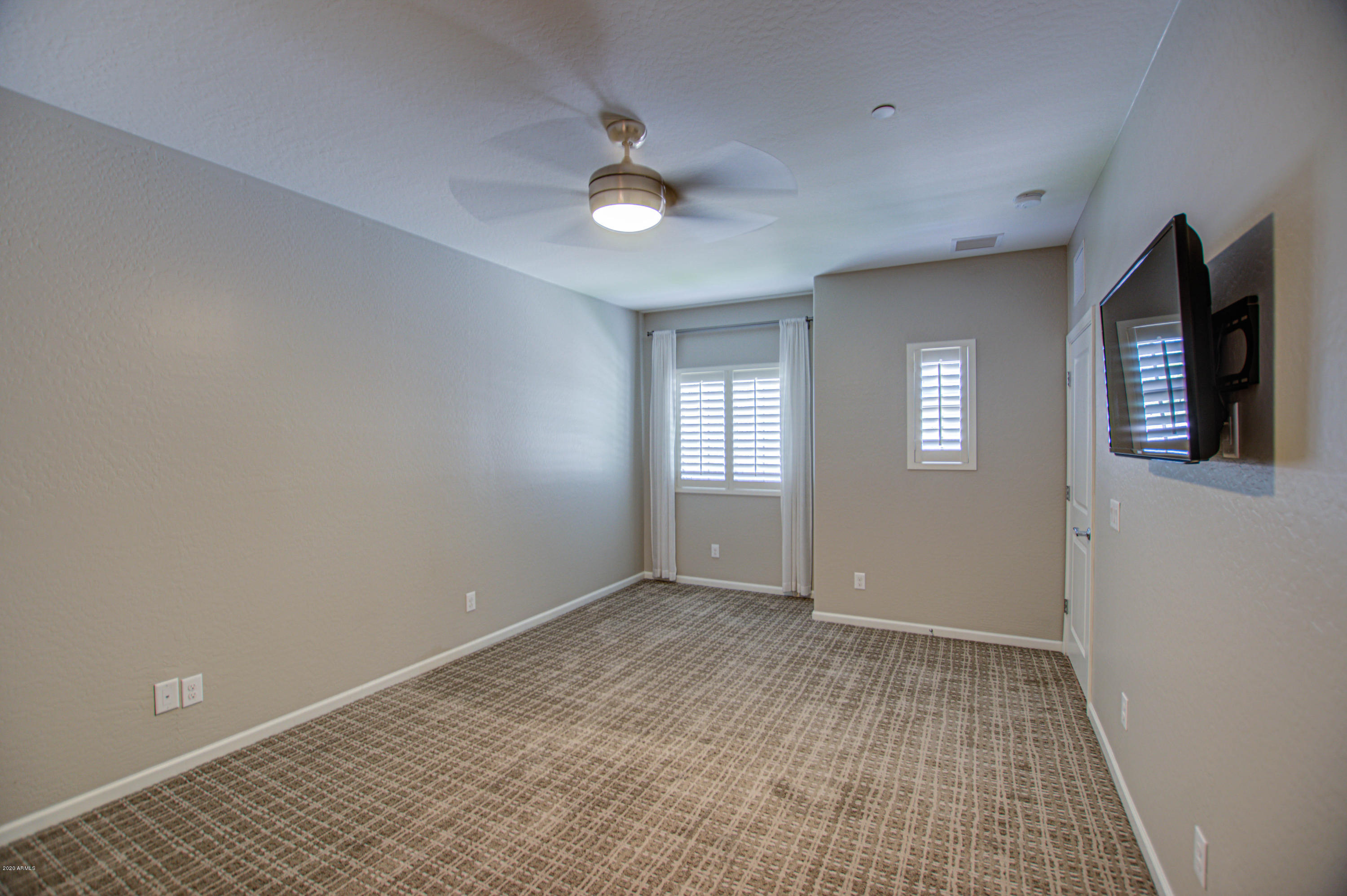 3935 East Rough Rider Road, Unit 1372 Phoenix, AZ 85050 - Photo 27 of 73 Master 4