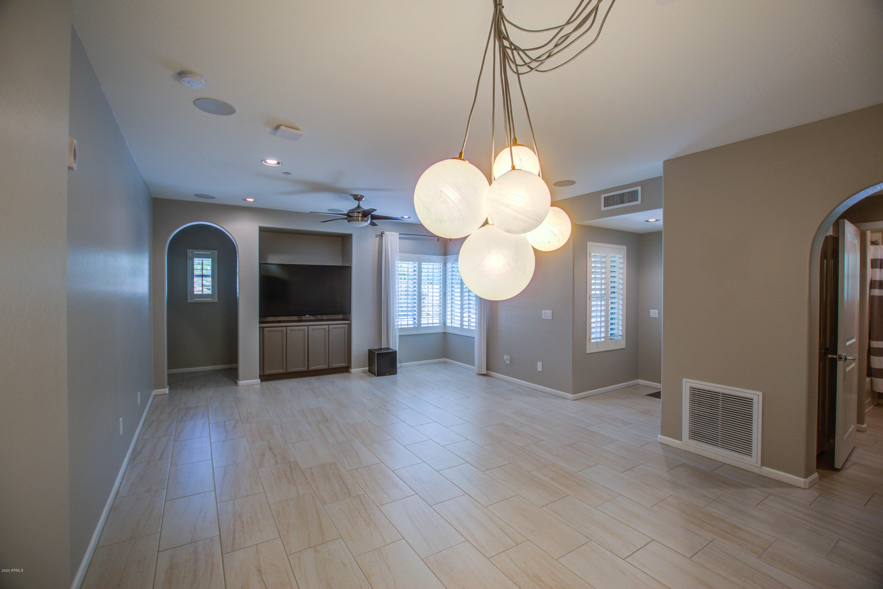 3935 East Rough Rider Road, Unit 1372 Phoenix, AZ 85050 - Photo 9 of 73 Family Room 2