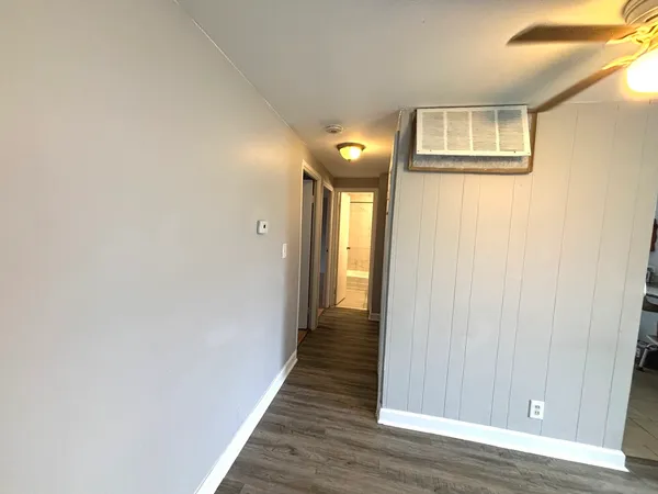 $279,000 | 133 Golfview Lane, Carpentersville, IL 60110