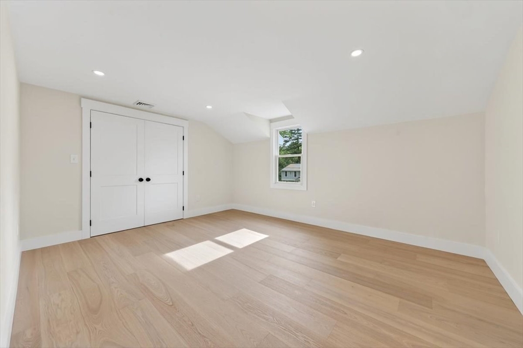 15 Pioneer Road Hingham, MA 02043 - Photo 11 of 21