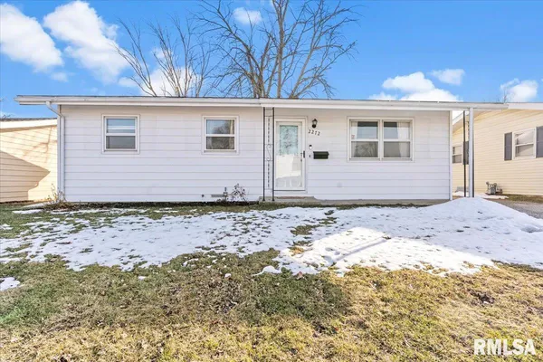 $120,000 | 2272 East Black Avenue, Springfield, IL 62702