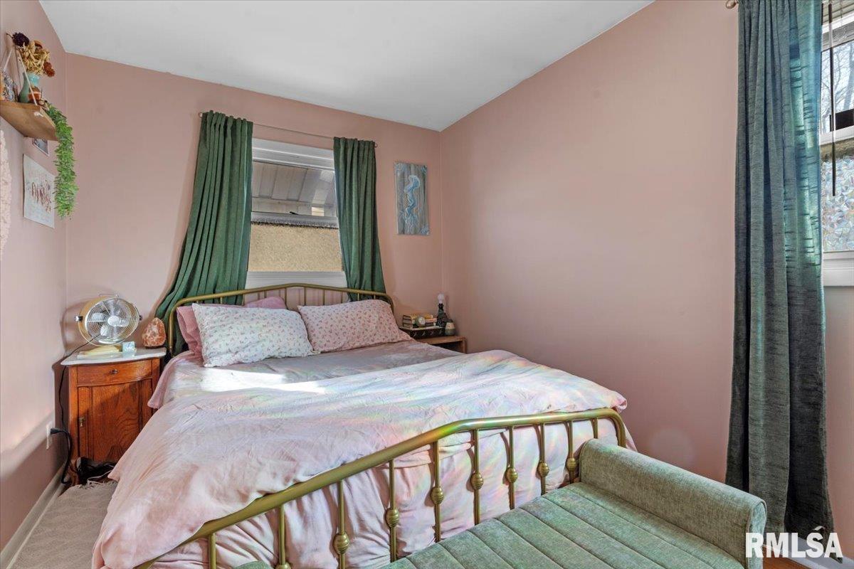 2272 East Black Avenue Springfield, IL 62702 - Photo 6 of 15